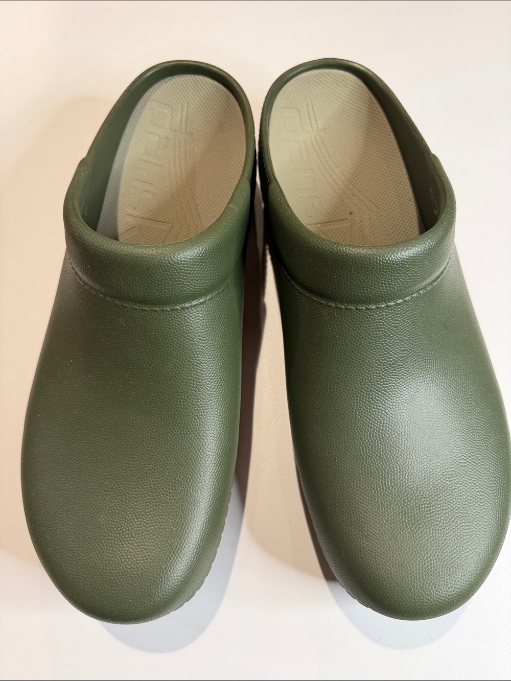 Dansko Men’s 43 Gardening Clogs